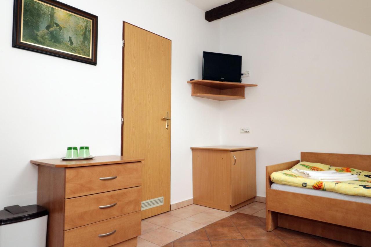 Penzion Hurka Dolni Libchavy Exterior foto