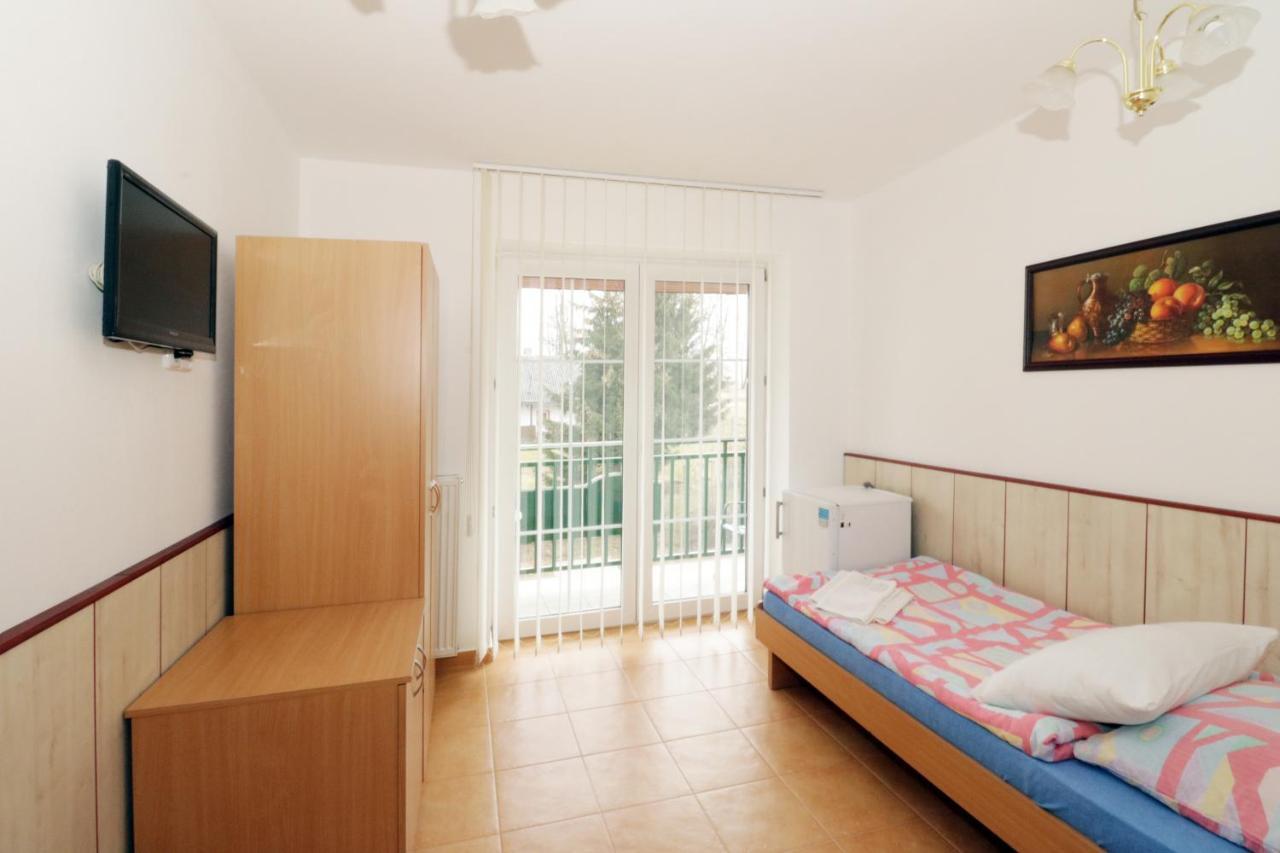 Penzion Hurka Dolni Libchavy Exterior foto