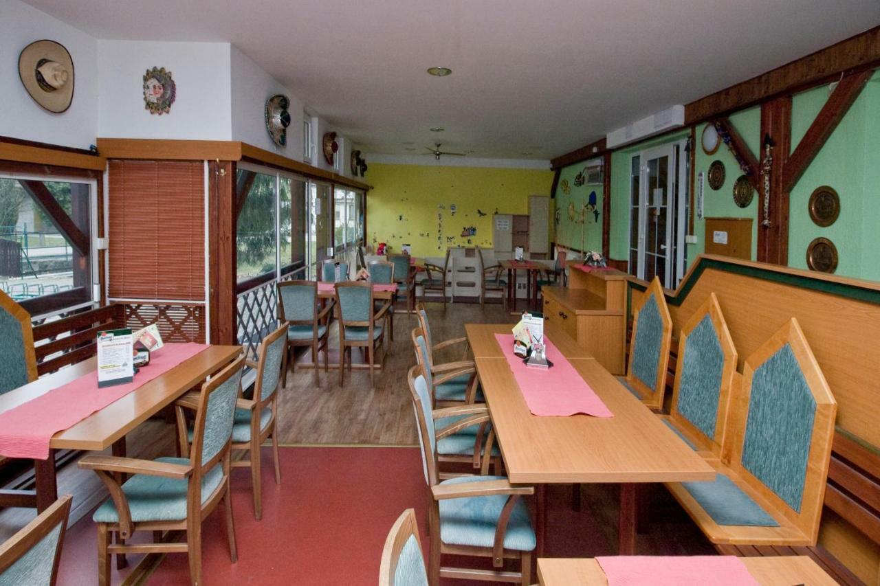 Penzion Hurka Dolni Libchavy Exterior foto